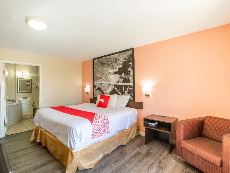Rodeway Inn & Suites Брукхейвен Экстерьер фото